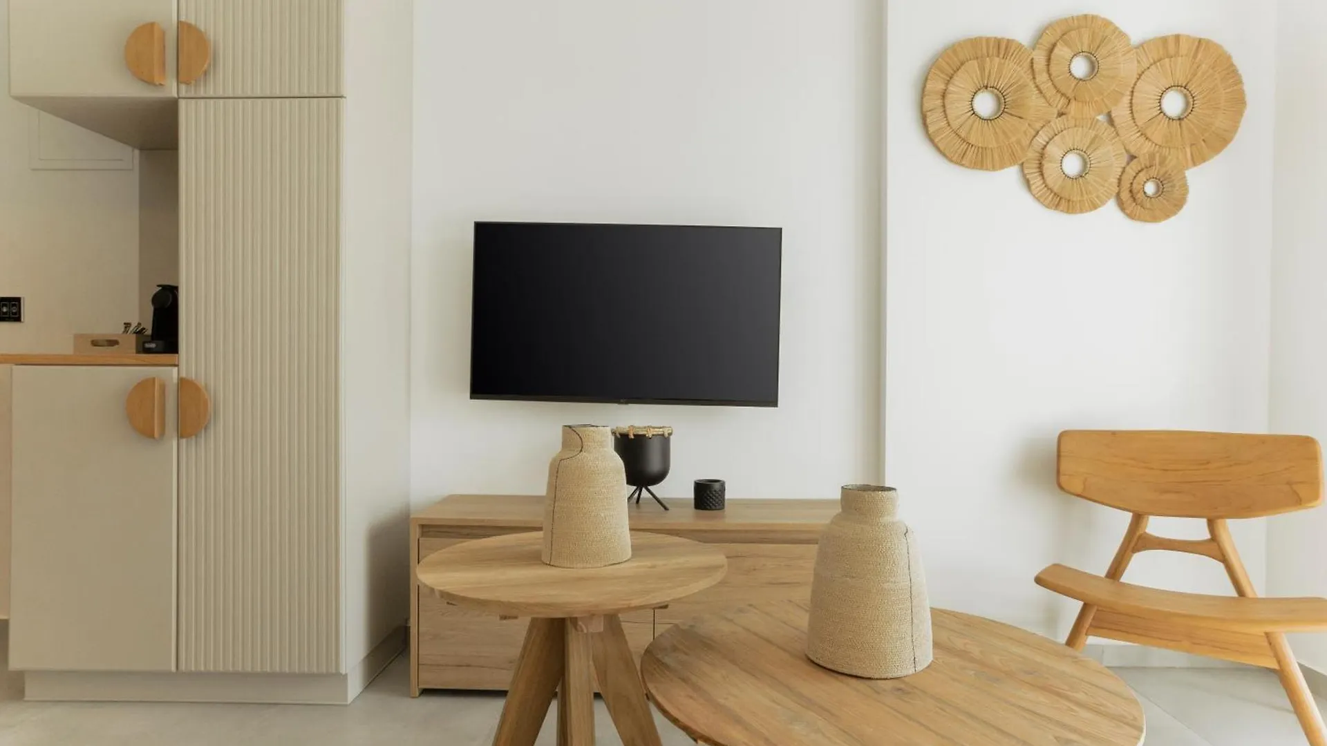 Limani Nikiti Suites نيكيتي