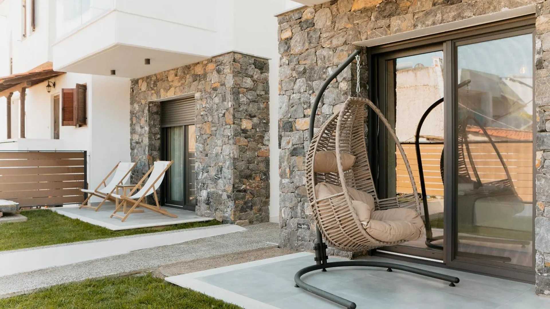 شقة Limani Nikiti Suites